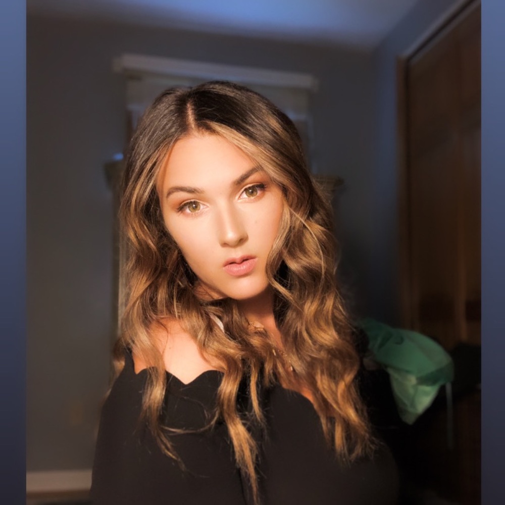 Meet your Posher, Cheyanne